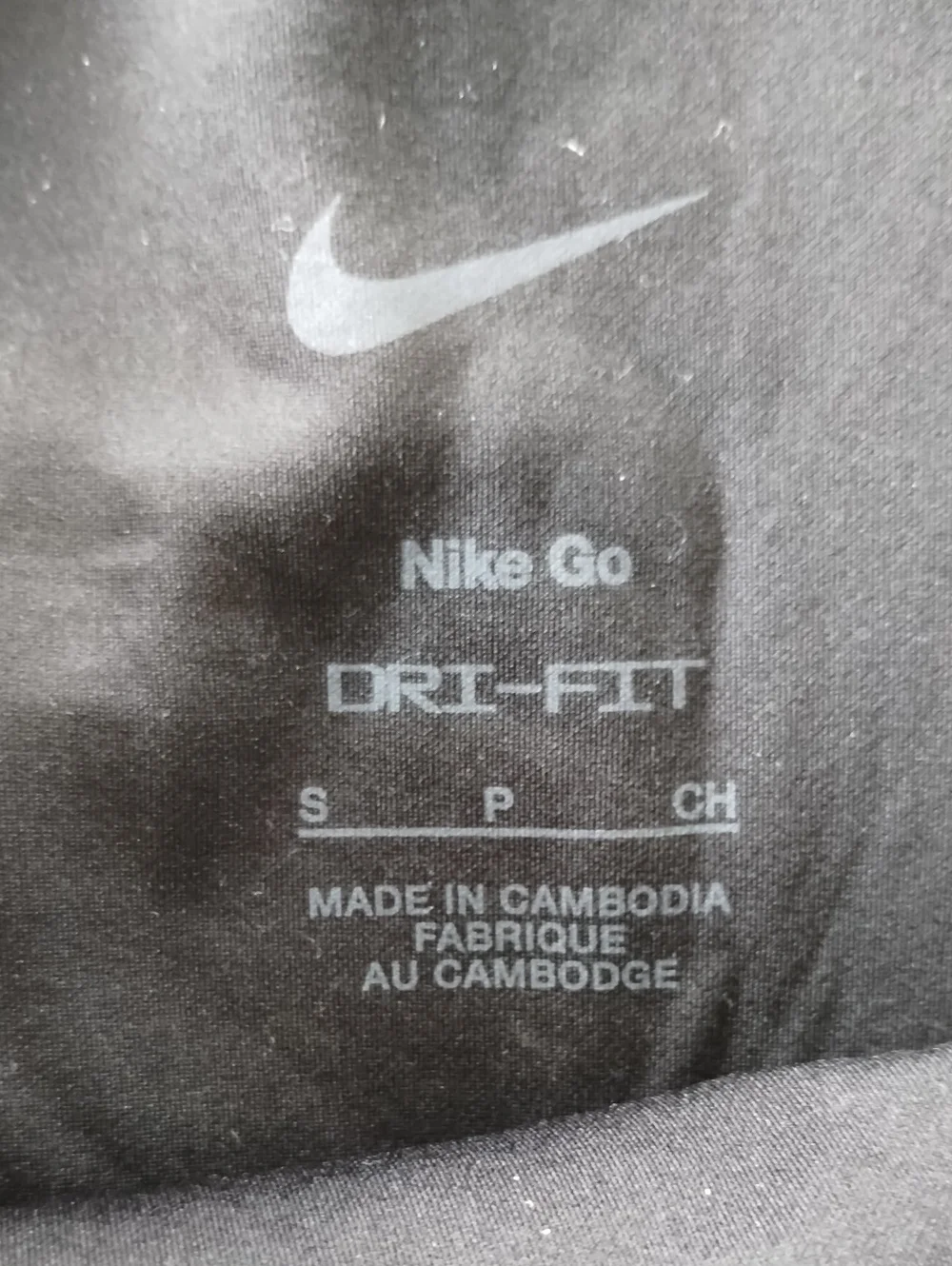 Nike Black High-Waist Pocket Leggings with Reflective Swoosh